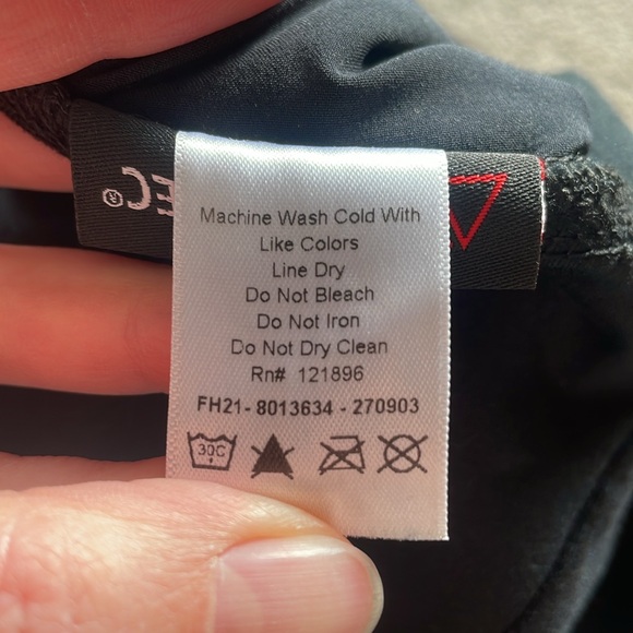 Title Nine Crash More 2.0 Polartec Pants Women’s M Black Fleece Outdoor Active - Picture 8 of 16